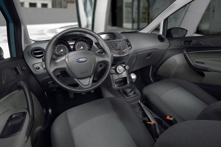  Ford Fiesta 2008 года  (фото 72 из 201)